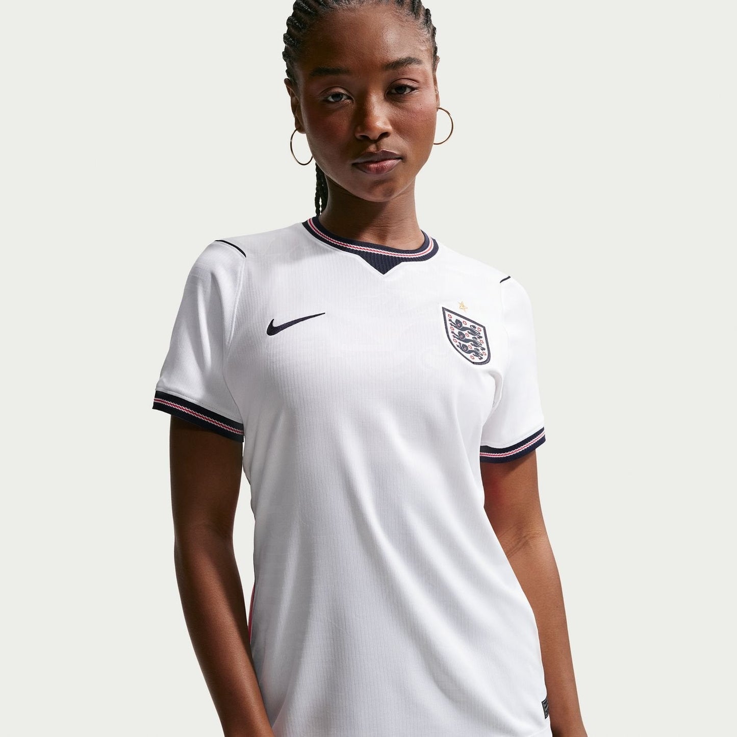 Inglaterra 2026 Camiseta Auténtica Local - Mujer