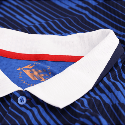 Nike Camiseta Local Auténtica Match Francia Kylian Mbappe 2026 para Hombre (Azul Royal/Dorado Metálico)