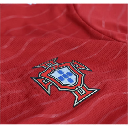 PUMA Camiseta Local Portugal Cristiano Ronaldo Copa Mundial 2026 para Hombre (Rojo Club/Verde Laguna)