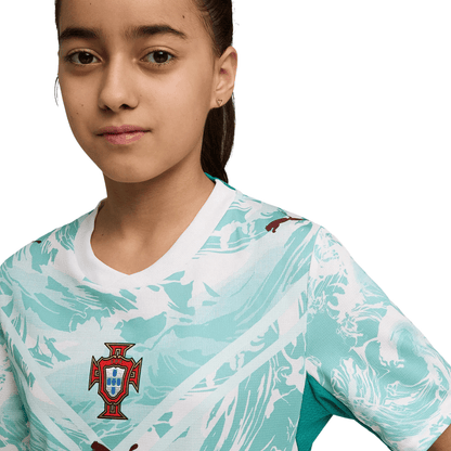 Puma Camiseta Visitante Cristiano Ronaldo Portugal 2026 Juvenil (Blanco/Verde)
